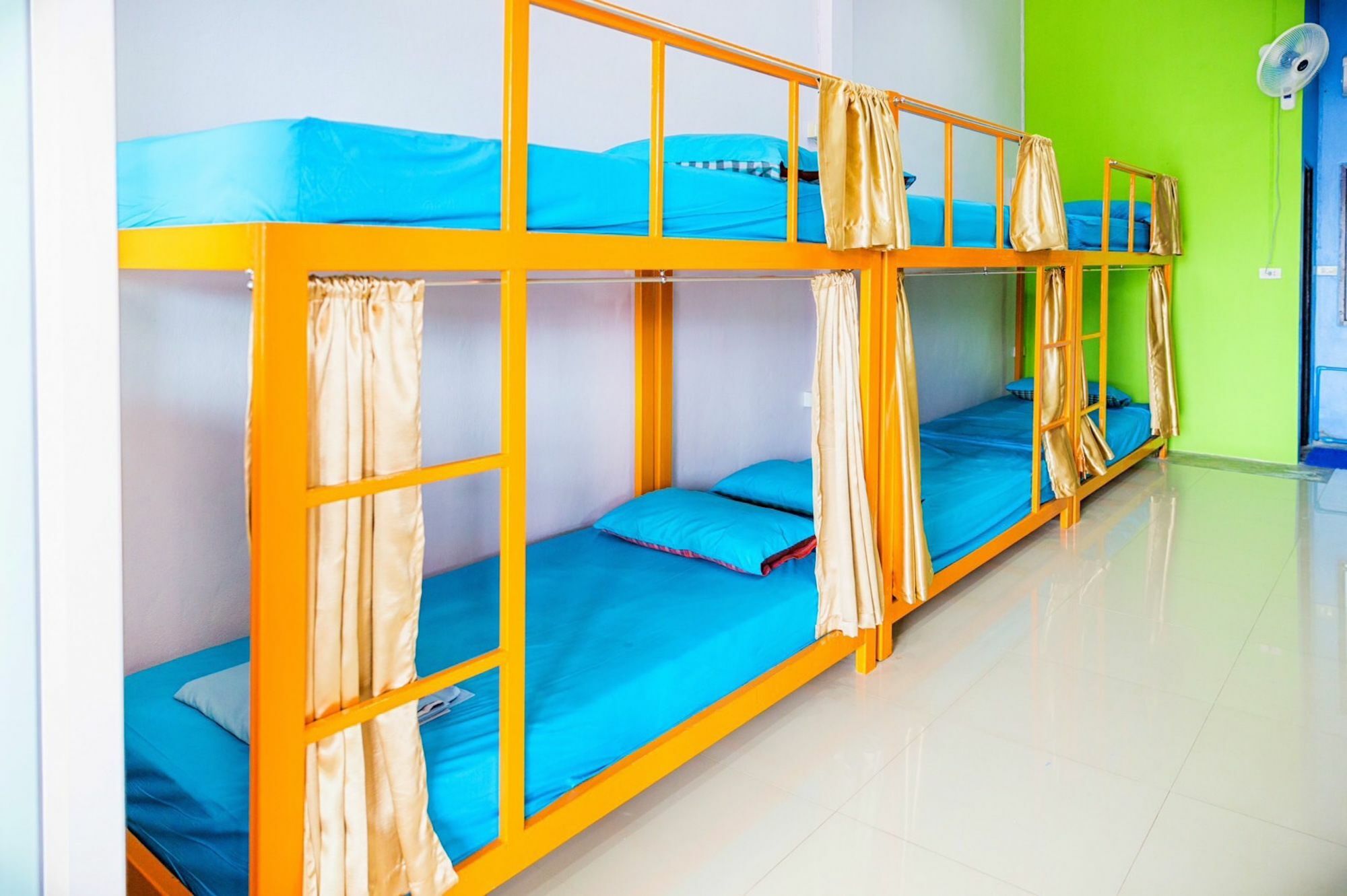 Railway Hostel (Adults Only) Chumphon Zewnętrze zdjęcie